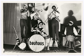 Members of the Bauhaus ensemble, 1930, Bauhaus-Archiv Berlin