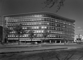 Haus Hardenberg, historische Ansicht / Architekt: Paul Schwebes, 1956 / © bpk / Rolf Köhler