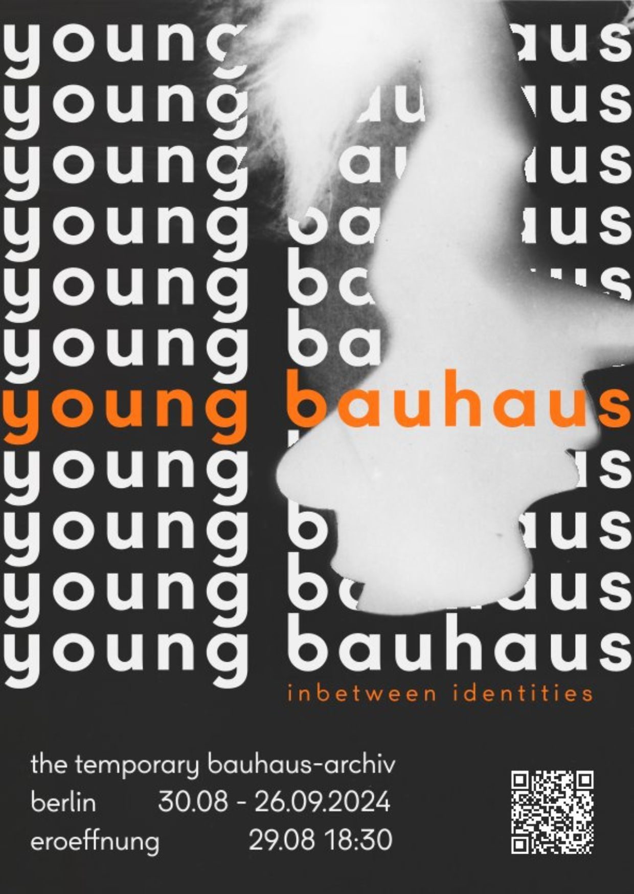 Poster zur Ausstellung "young bauhaus. inbetween identities" in Schwarz-Weiß mit dem Schriftzug young bauhaus.